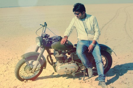 Vikram Singh on Bike (1)